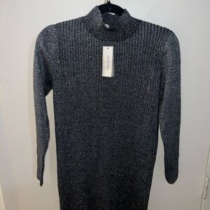 Francesca's Collections Charcoal Gray Long Sleeve Dress